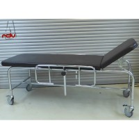 Aufwachliege Transportliege Sanitätsliege rollbar Aufwachliege Transportliege Sanitätsliege rollbar